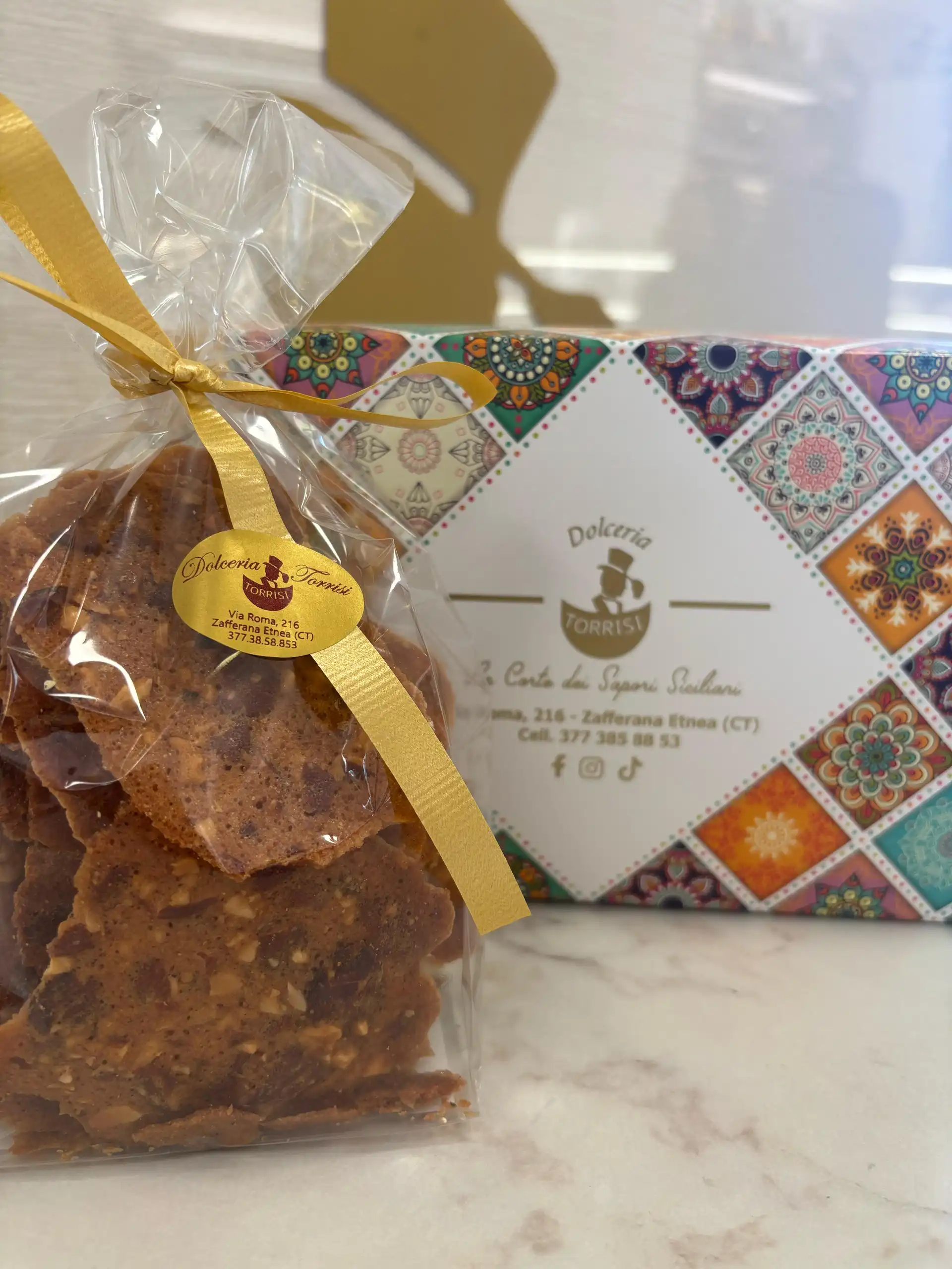 CONFEZIONE FOGLIE X TE 200 GR MANDORLA