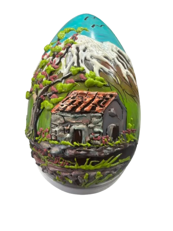 Uovo Artigianale Di Cioccolato Bianco dipinto a mano 800 gr