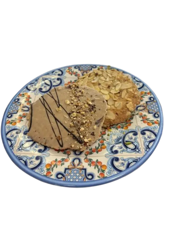 Foglioni ricoperti alla nocciola
