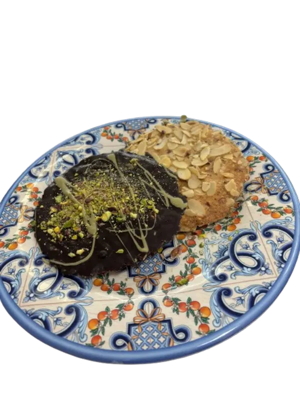 Foglioni ricoperti di cioccolato fondente