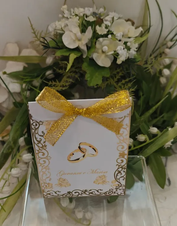 Scatolina con confetti nozze oro
