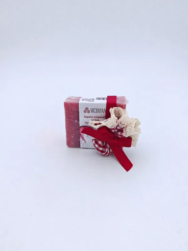 Sapone artigianale con confezione regalo pronta