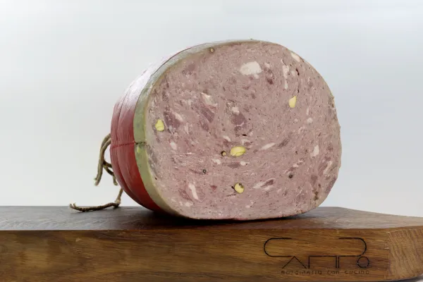 Mortadella di scottona