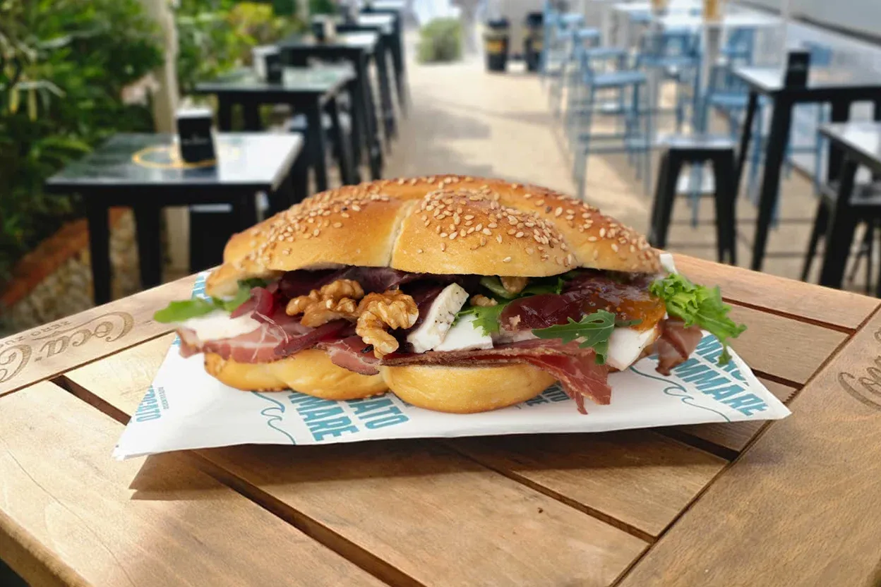 N.4 Panino Speck Special