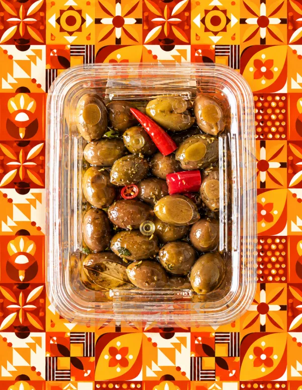 Olive Verdi alla contadina Siciliane (vaschetta gr 250)