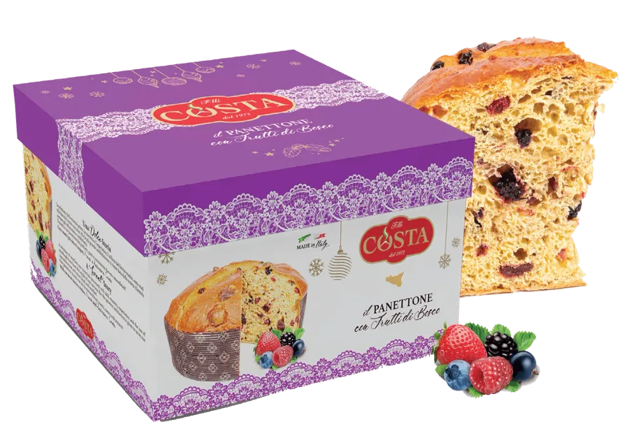 Mixed berry panettone: the pack, a slice and the berries